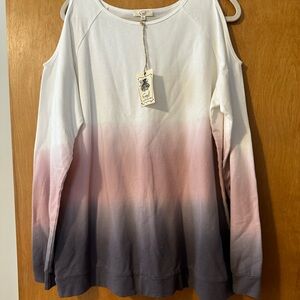 EASEL COLD SHOULDER TOP